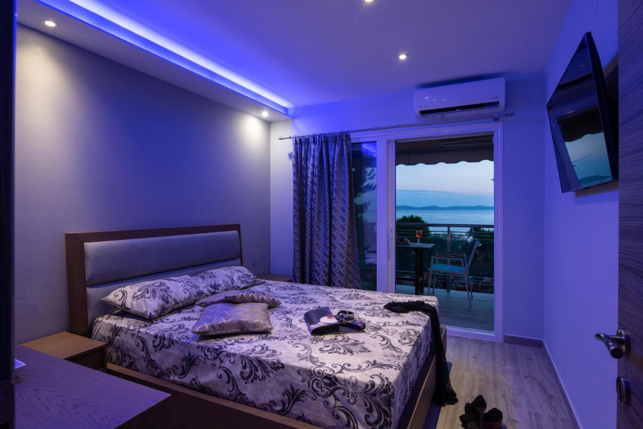 Sunset Studios - Suites With Seaview & Back Side Apartements Torone Exterior foto